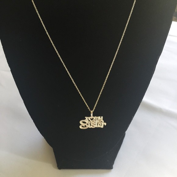 "I Love My Sister" Sterling Silver .925 18" Necklace - Picture 2 of 7
